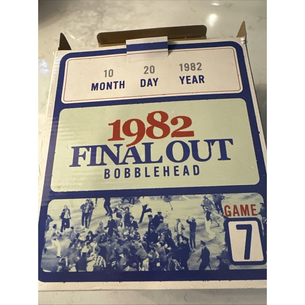 ST. LOUIS CARDINALS 1982 FINAL OUT SUTTER‎ & PORTER BOBBLE HEAD NIB
